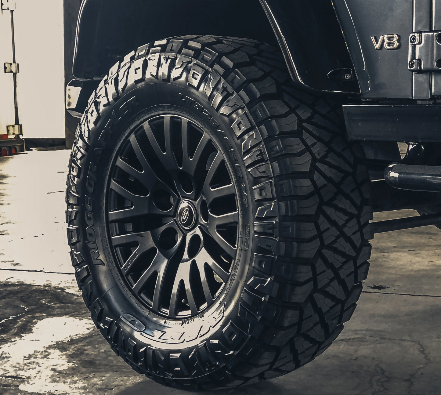 Premium Forged Aluminum Wheels for Land Rover Defender