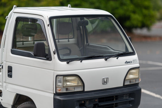 Windshields: Honda Acty